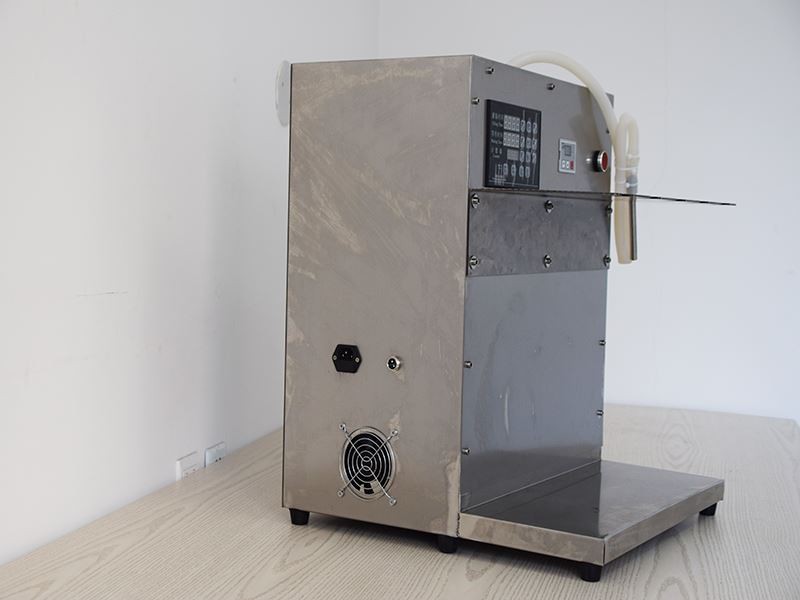 Kastme täitmise masina silumismeetod