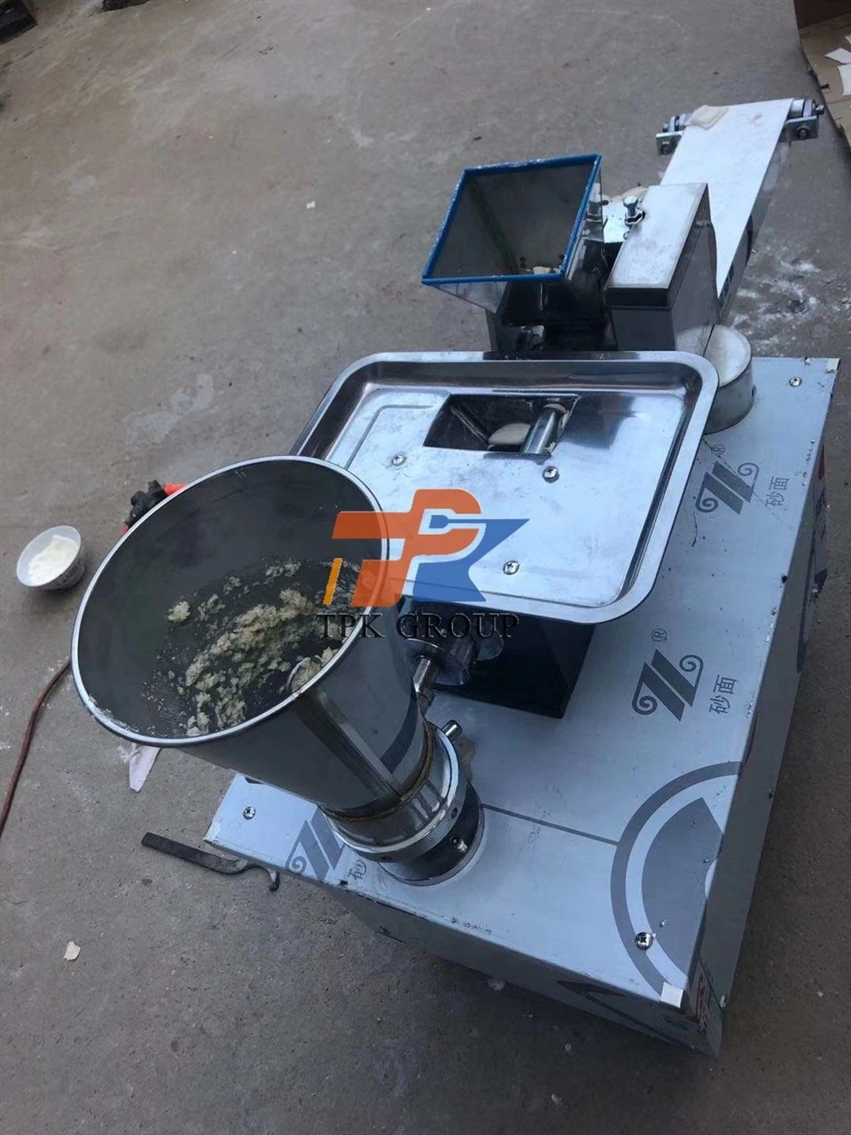 Cappeletti making machine (5)